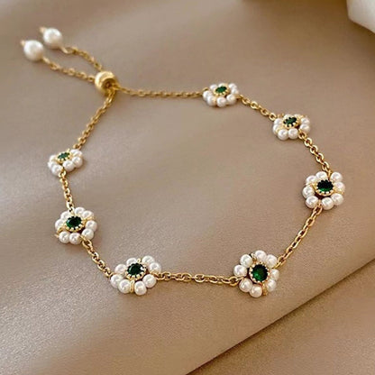 Pearl Flowers Bracelet - Adjustable Chain Bracelet